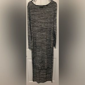 🔥2/$20🔥 XL long top with high splits on each side